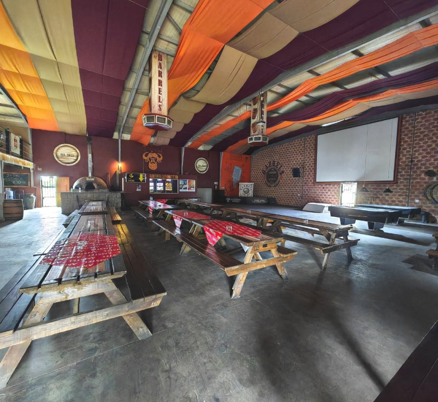 Commercial Property for Sale in Oranjesig Free State